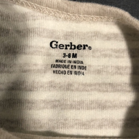 Set of 5 Gerber Onesies Camo/Wild Theme - Picture 10 of 12